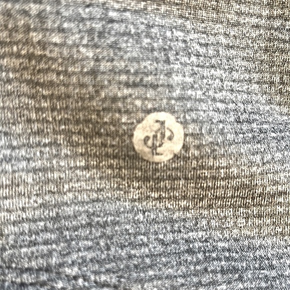 🔥🔥Jockey long sleeve pullover kangaroo pocket top women’s size M - Picture 5 of 6